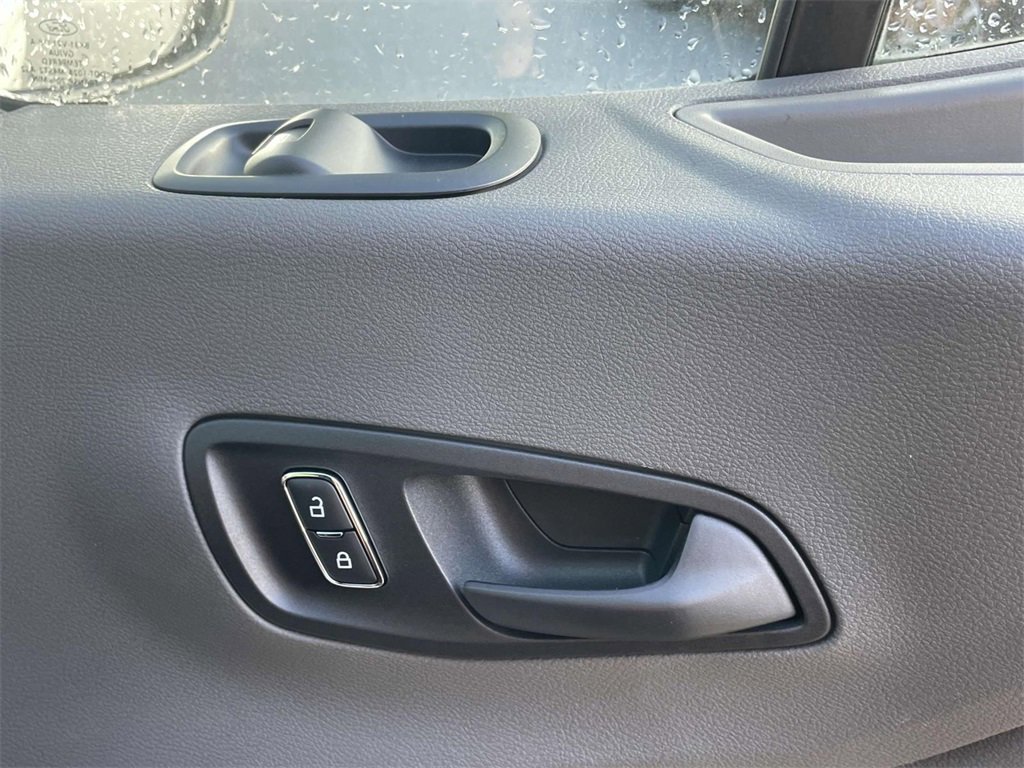 New 2026 Ford Transit 250 148 Medium Roof image 8