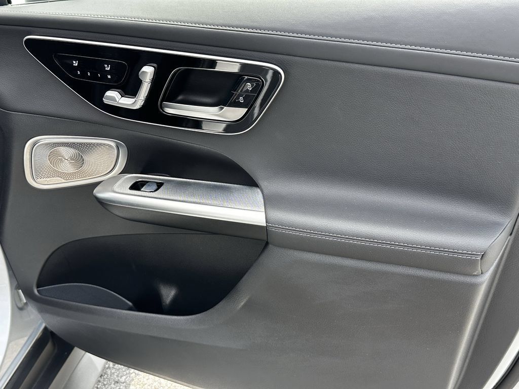 Certified 2024 Mercedes-Benz GLC 300 image 16