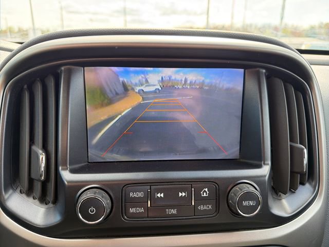 Used 2015 Chevrolet Colorado Z71 AWD/4WD image 25
