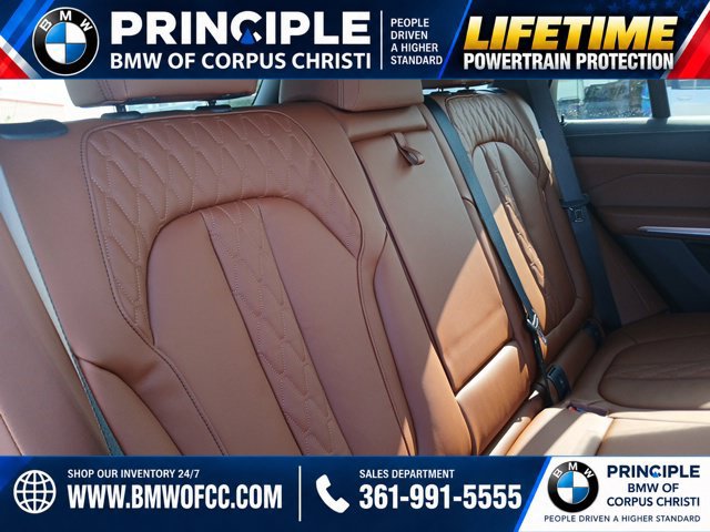 New 2026 BMW X5 xDrive50e w/ M Sport Package AWD/4WD image 14