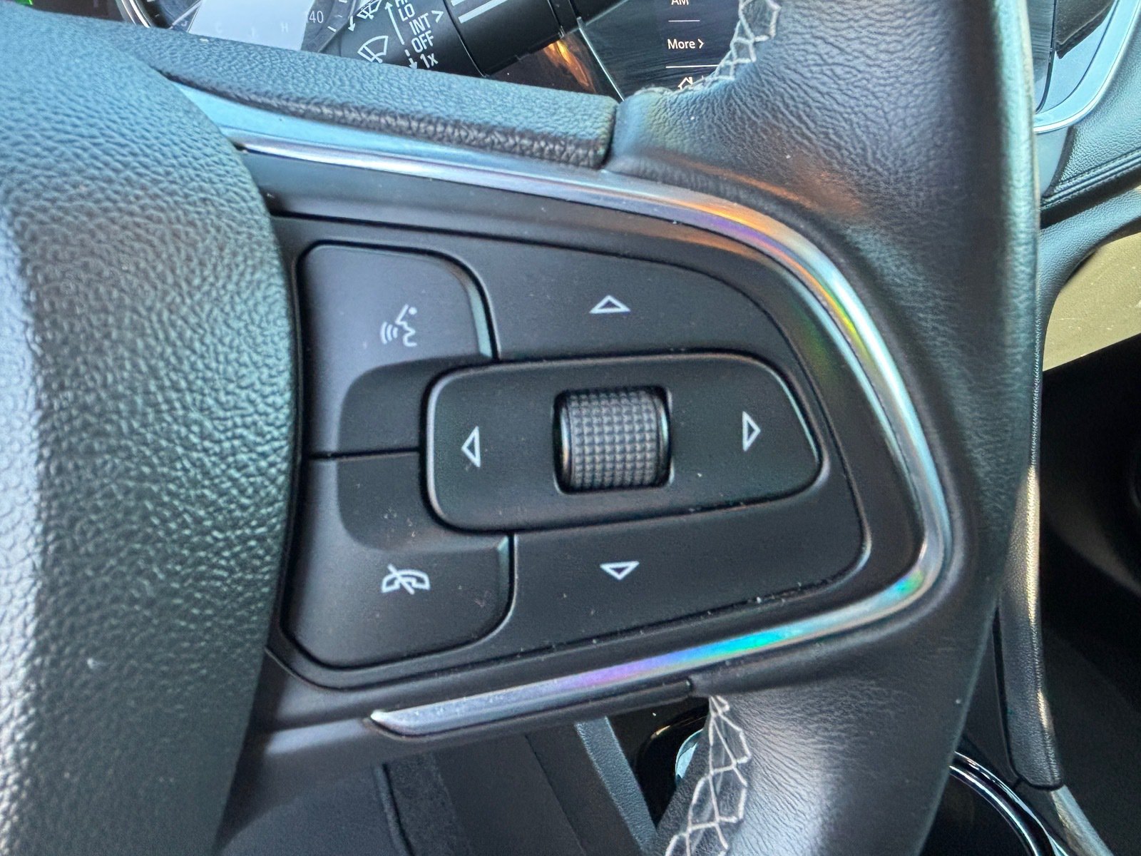 Used 2021 Buick Encore GX Select FWD image 22