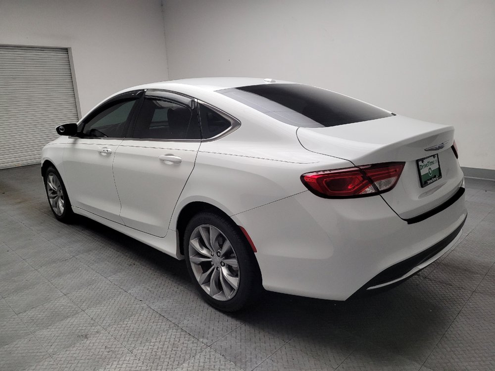 Used 2015 Chrysler 200 Limited w/ Convenience Group FWD image 5