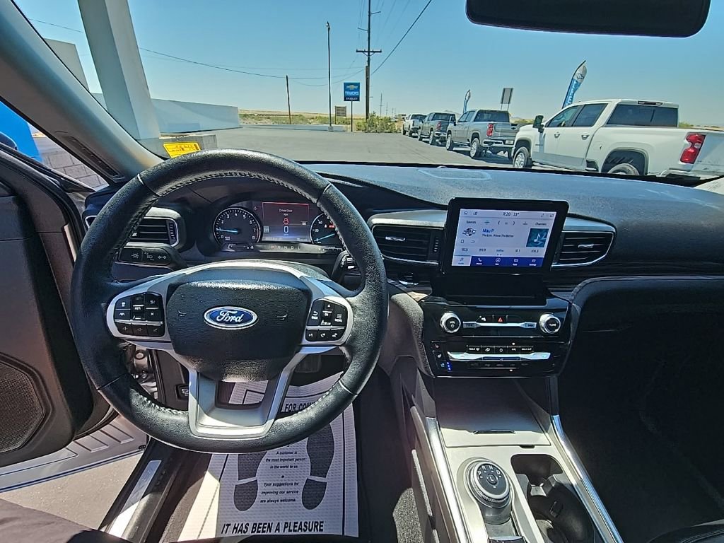 Used 2024 Ford Explorer Limited image 17