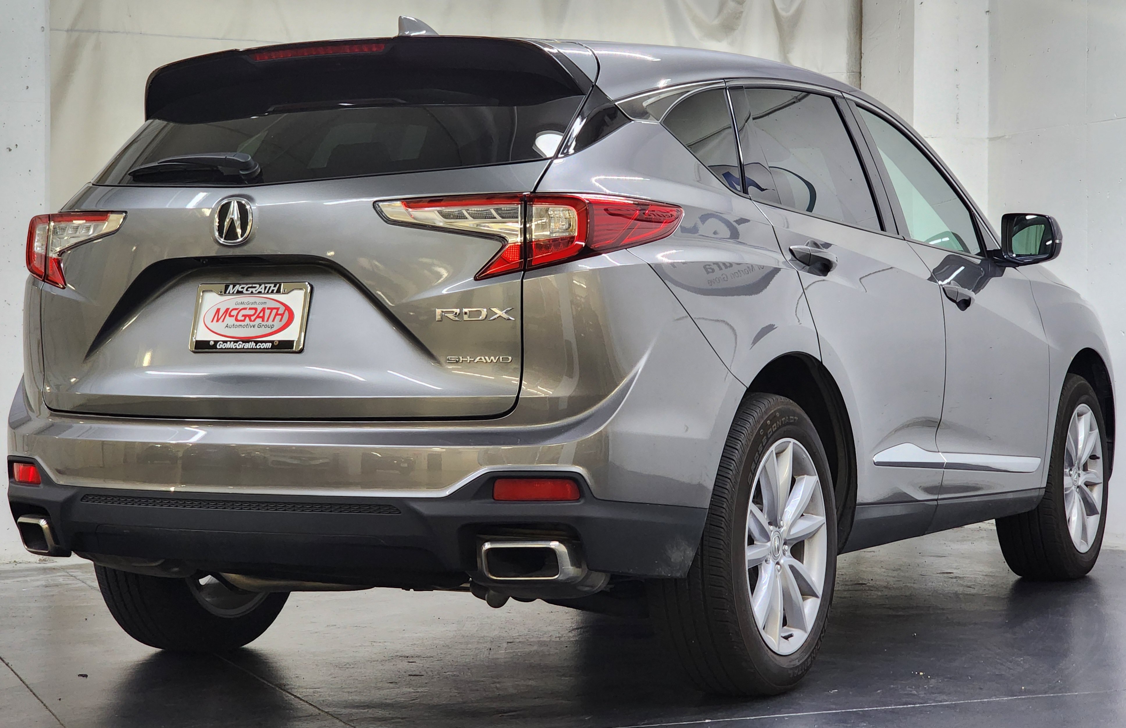 Used 2024 Acura RDX SH-AWD image 5