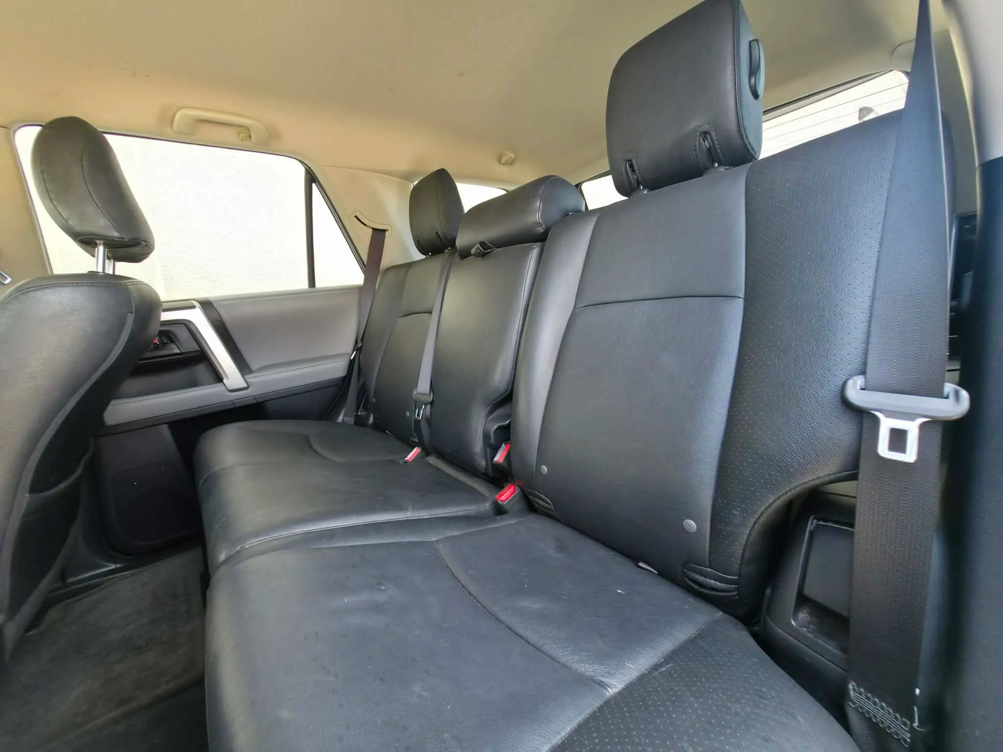 Used 2012 Toyota 4Runner SR5 image 11