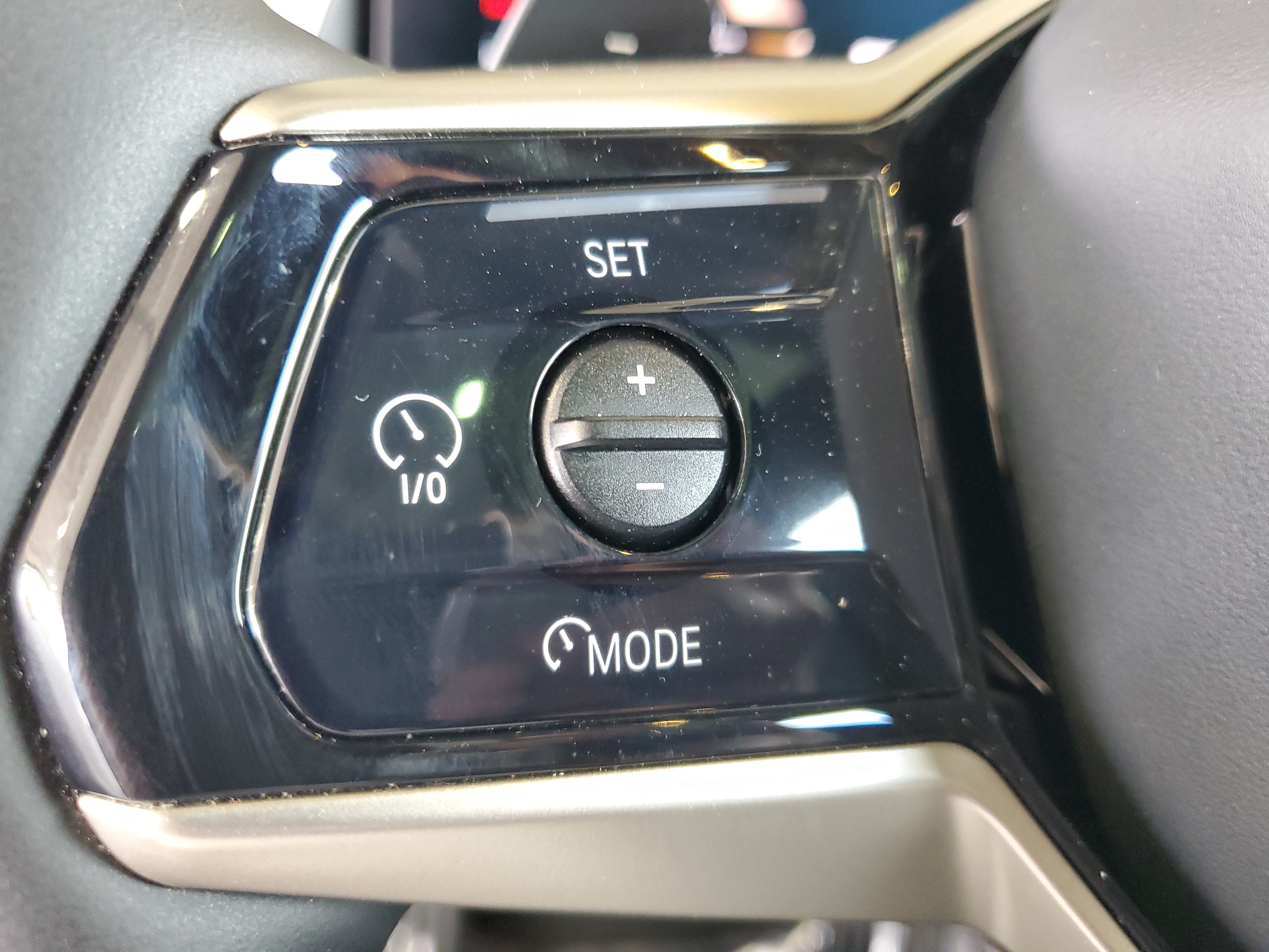 Used 2025 BMW X3 xDrive30i AWD/4WD image 23