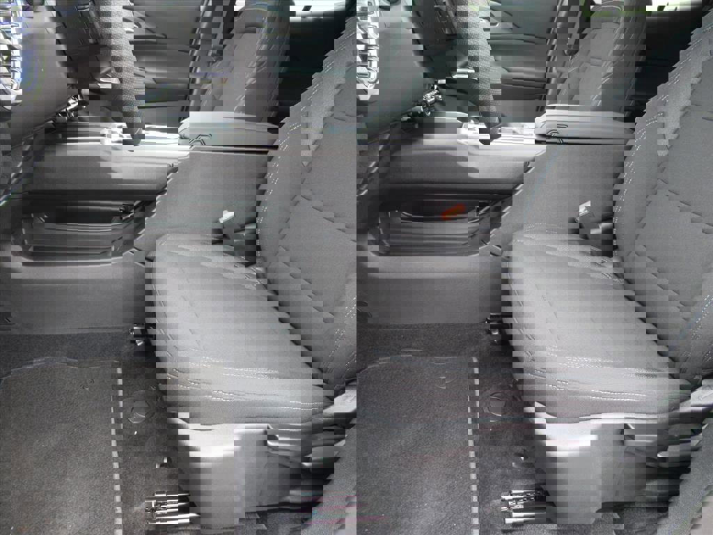 New 2026 Chevrolet Equinox EV LT image 16