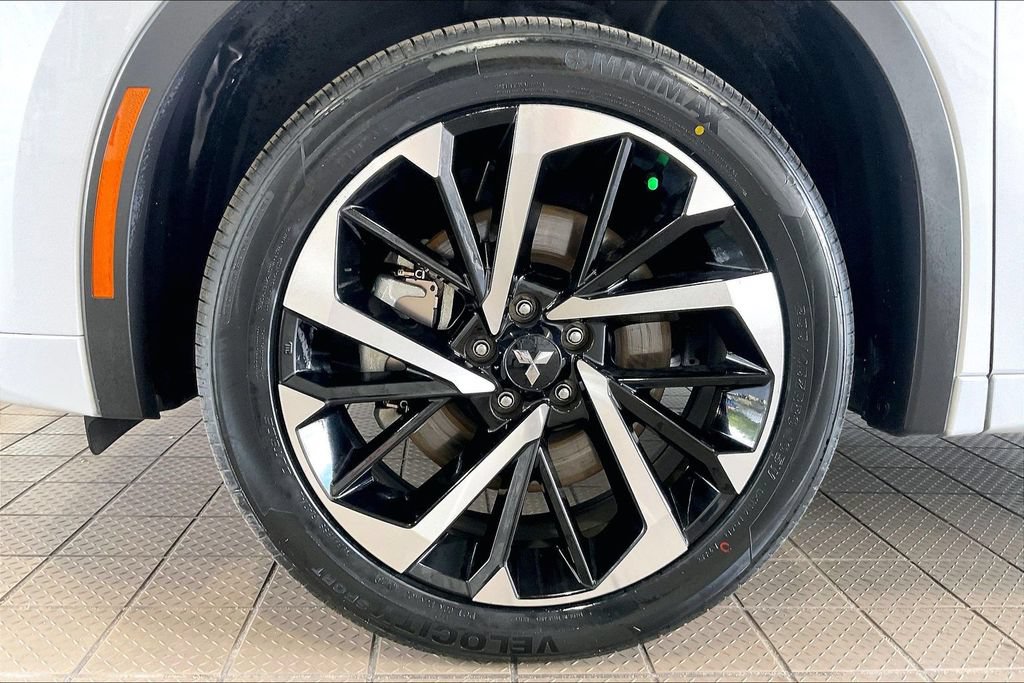 Used 2024 Mitsubishi Outlander SEL AWD/4WD image 31