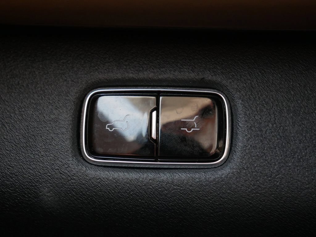 Used 2025 Lincoln Navigator Black Label AWD/4WD image 20