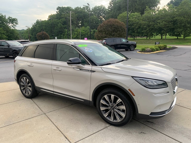 Used 2022 Lincoln Corsair Reserve w/ Equipment Group 201A AWD/4WD image 7