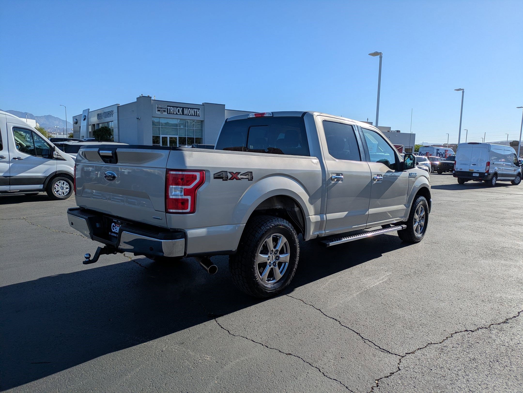 Used 2018 Ford F150 XLT w/ Equipment Group 302A Luxury image 3