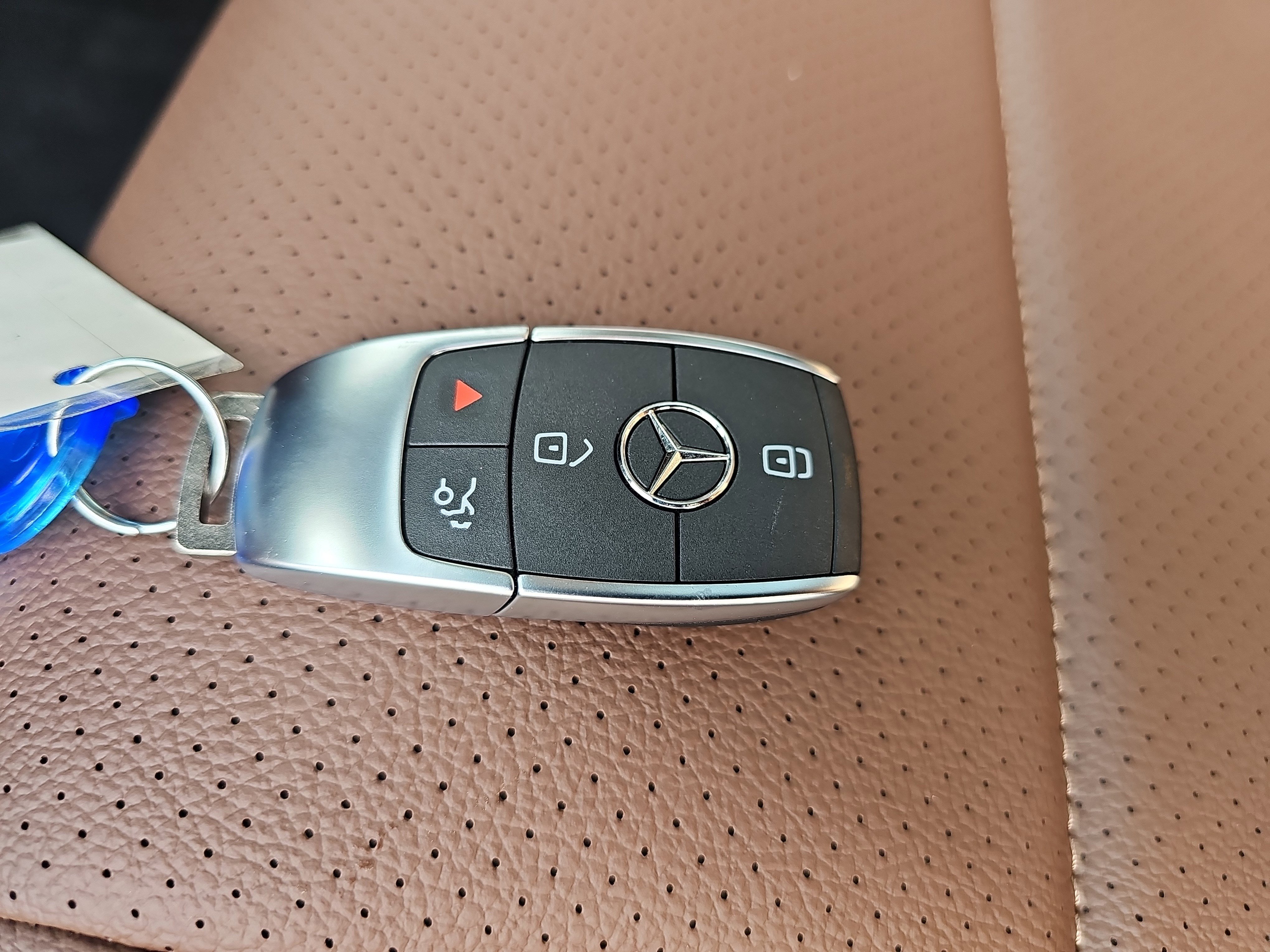 New 2026 Mercedes-Benz GLE 450 4MATIC image 37