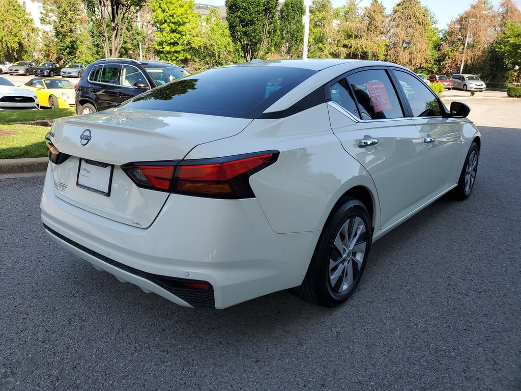 Certified 2025 Nissan Altima 2.5 S FWD image 4