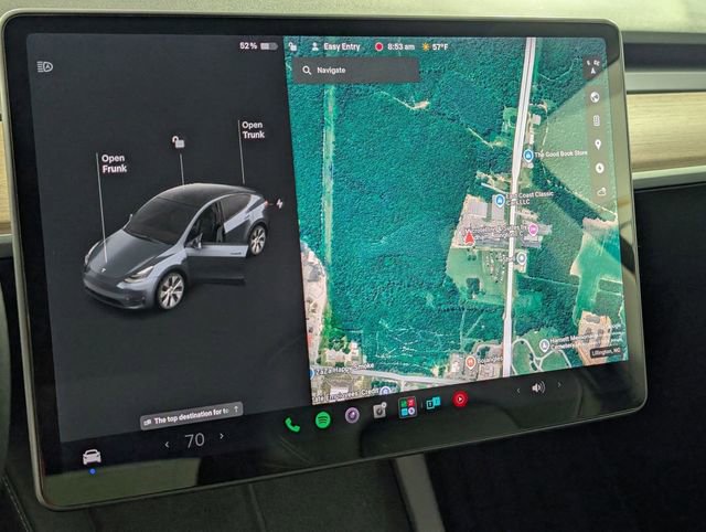 Used 2021 Tesla Model Y Long Range AWD/4WD image 18