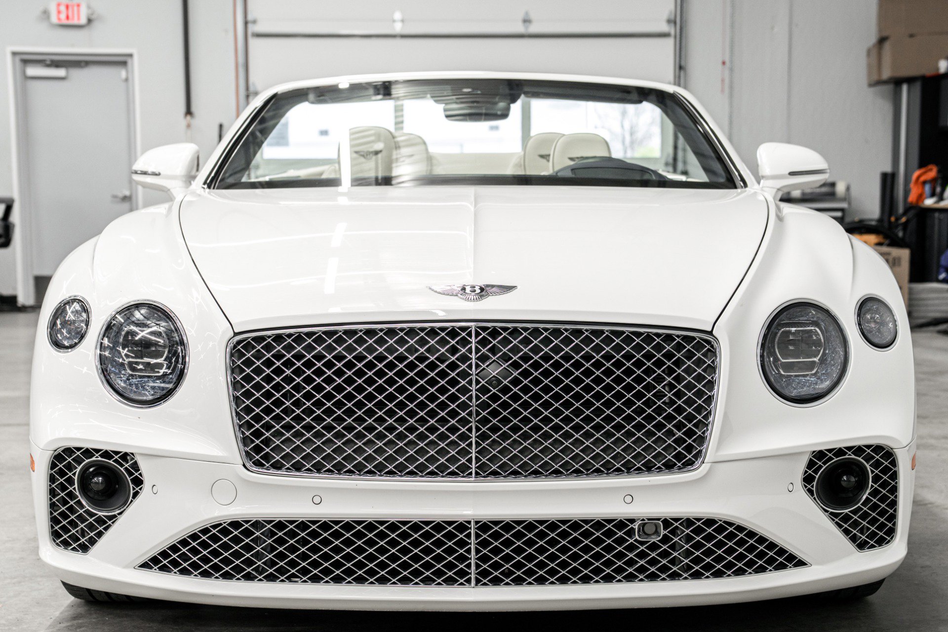 Used 2023 Bentley Continental GT Azure image 4