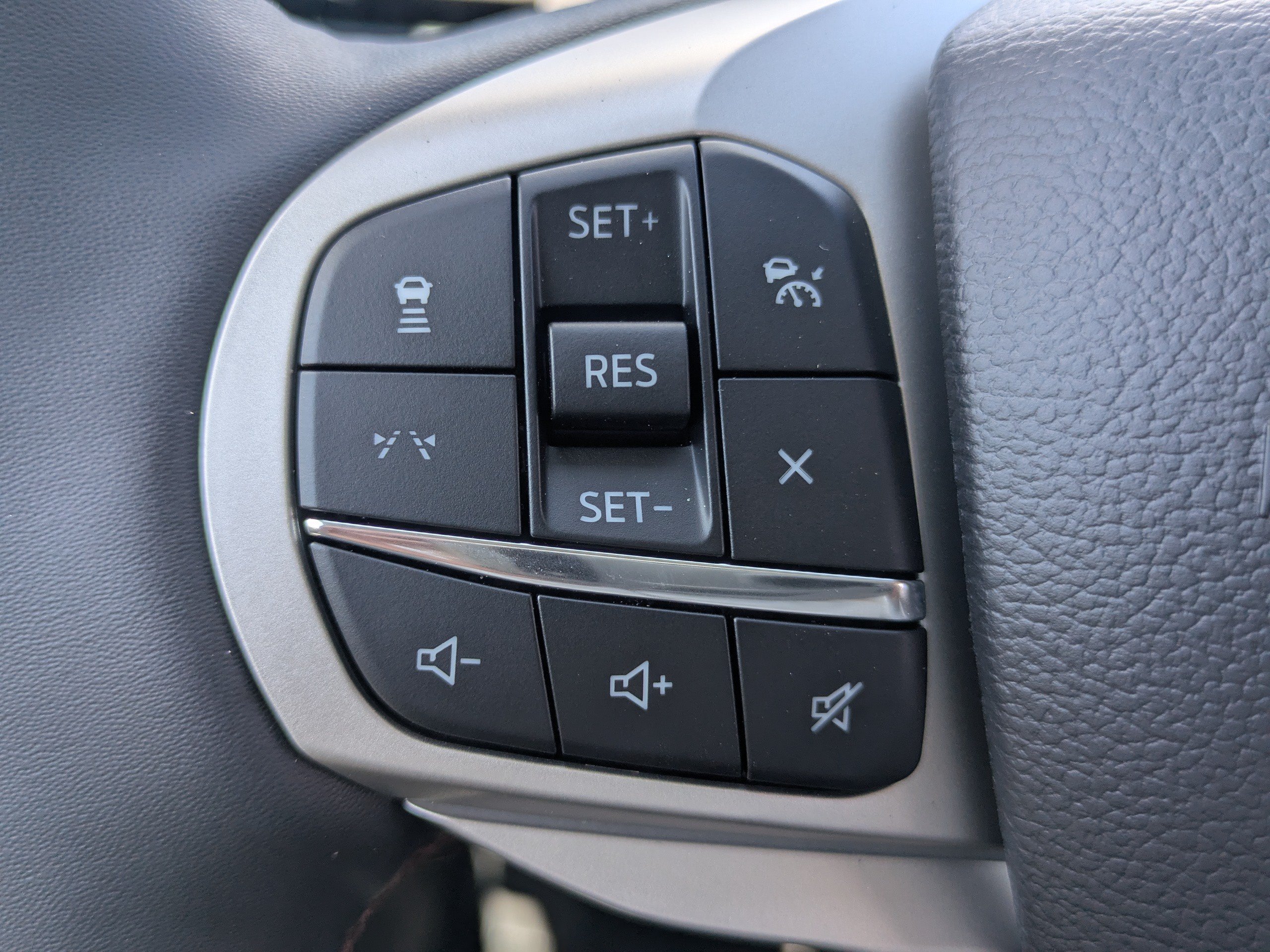 New 2026 Ford Explorer Active w/ Active Comfort Package RWD image 26