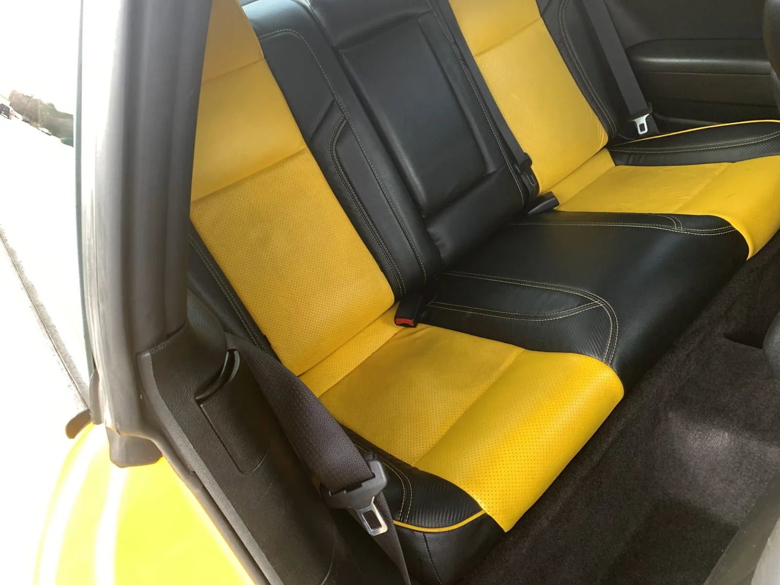 Used 2018 Dodge Challenger SXT w/ Blacktop Package image 28