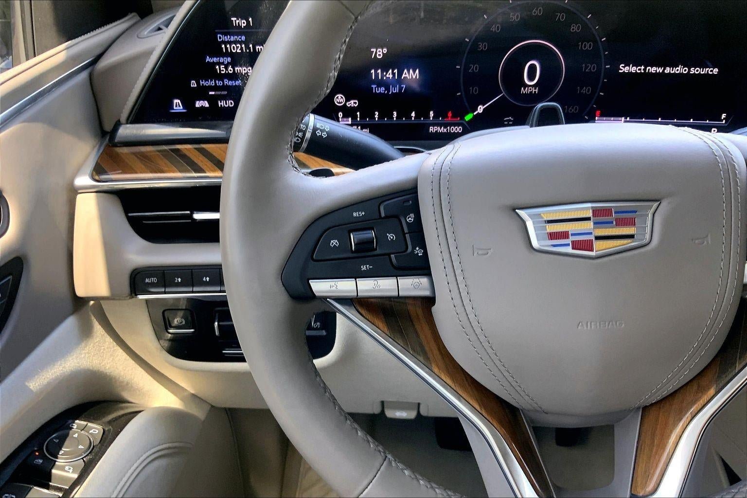 Certified 2024 Cadillac Escalade Sport Platinum w/ LPO, ONYX Package AWD/4WD image 19