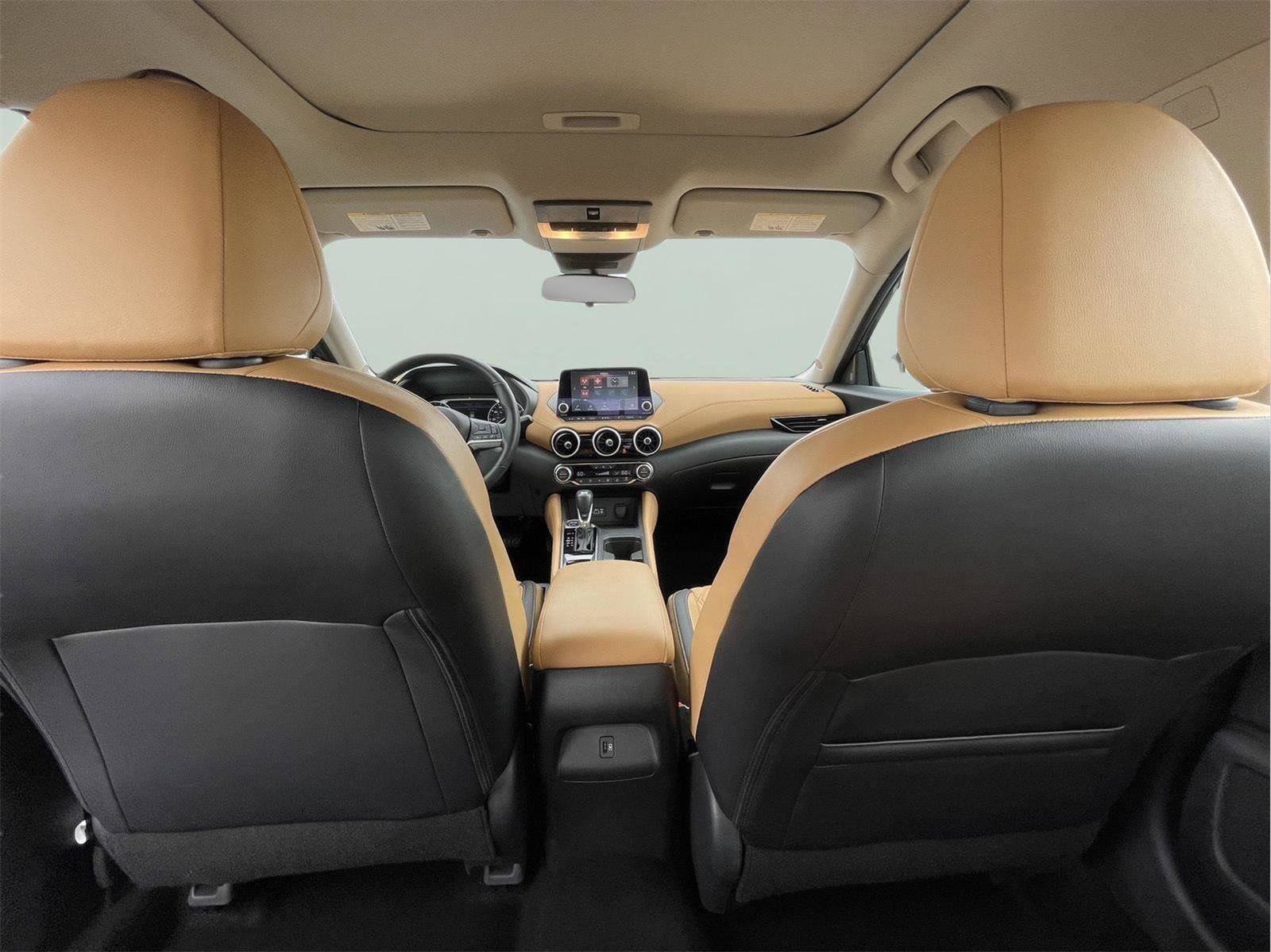 Used 2023 Nissan Sentra SV w/ SV Premium Package FWD image 15