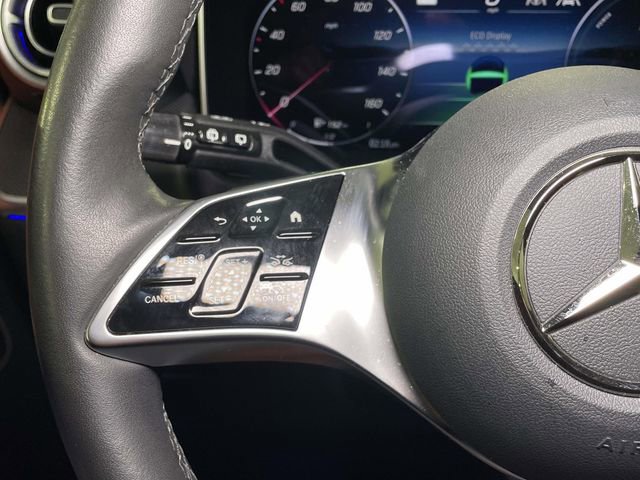Used 2025 Mercedes-Benz GLC 350e 4MATIC image 40