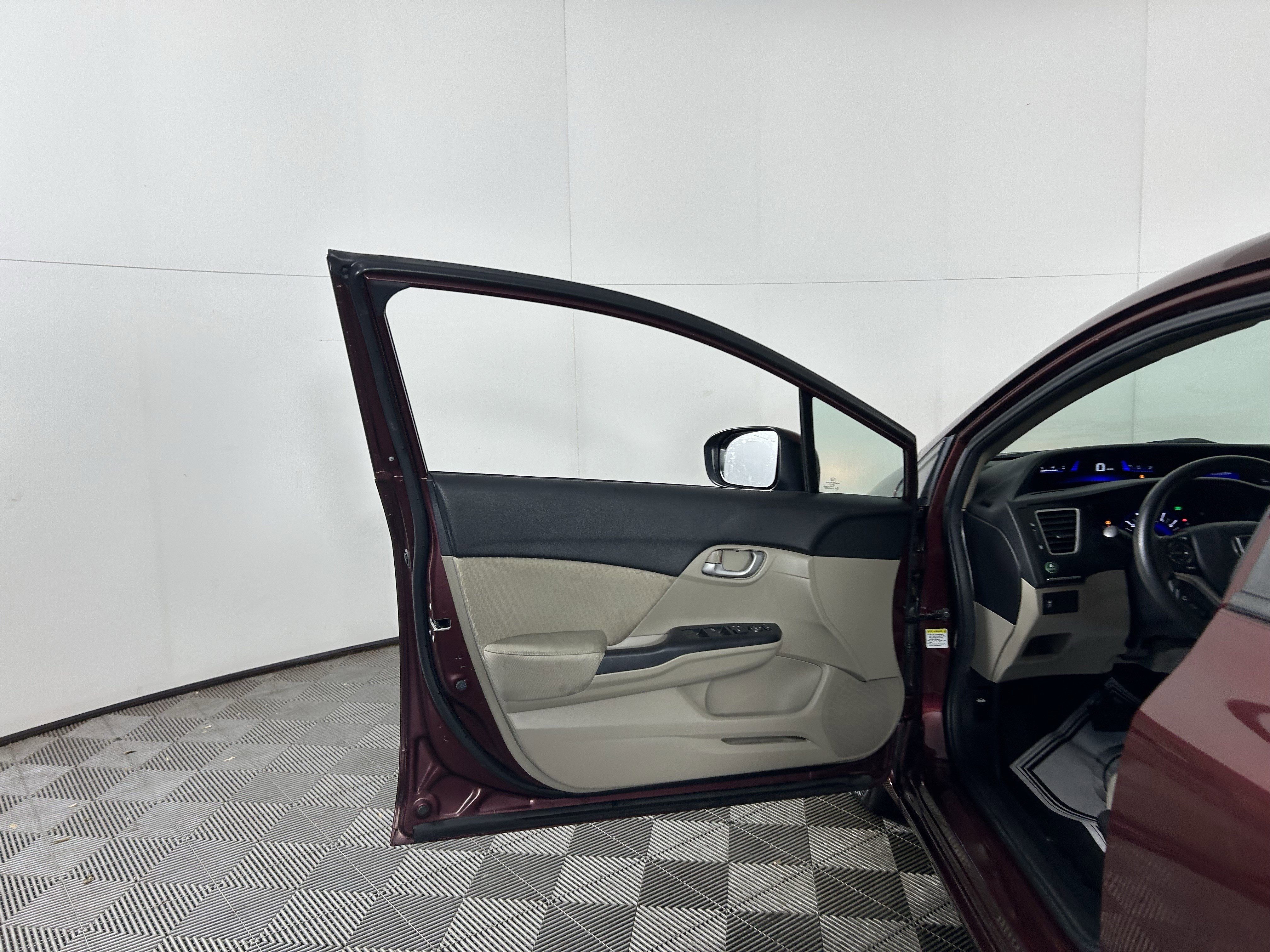 Used 2014 Honda Civic LX image 27