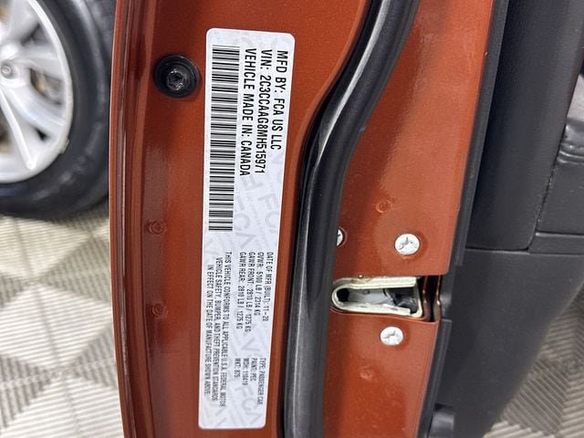 Used 2021 Chrysler 300 Touring RWD image 35