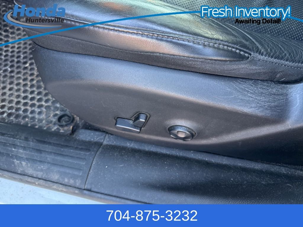 Used 2019 Jeep Cherokee Trailhawk image 22