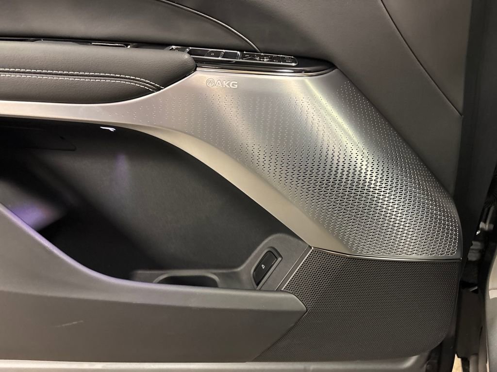 New 2026 Cadillac Lyriq Premium Sport image 24