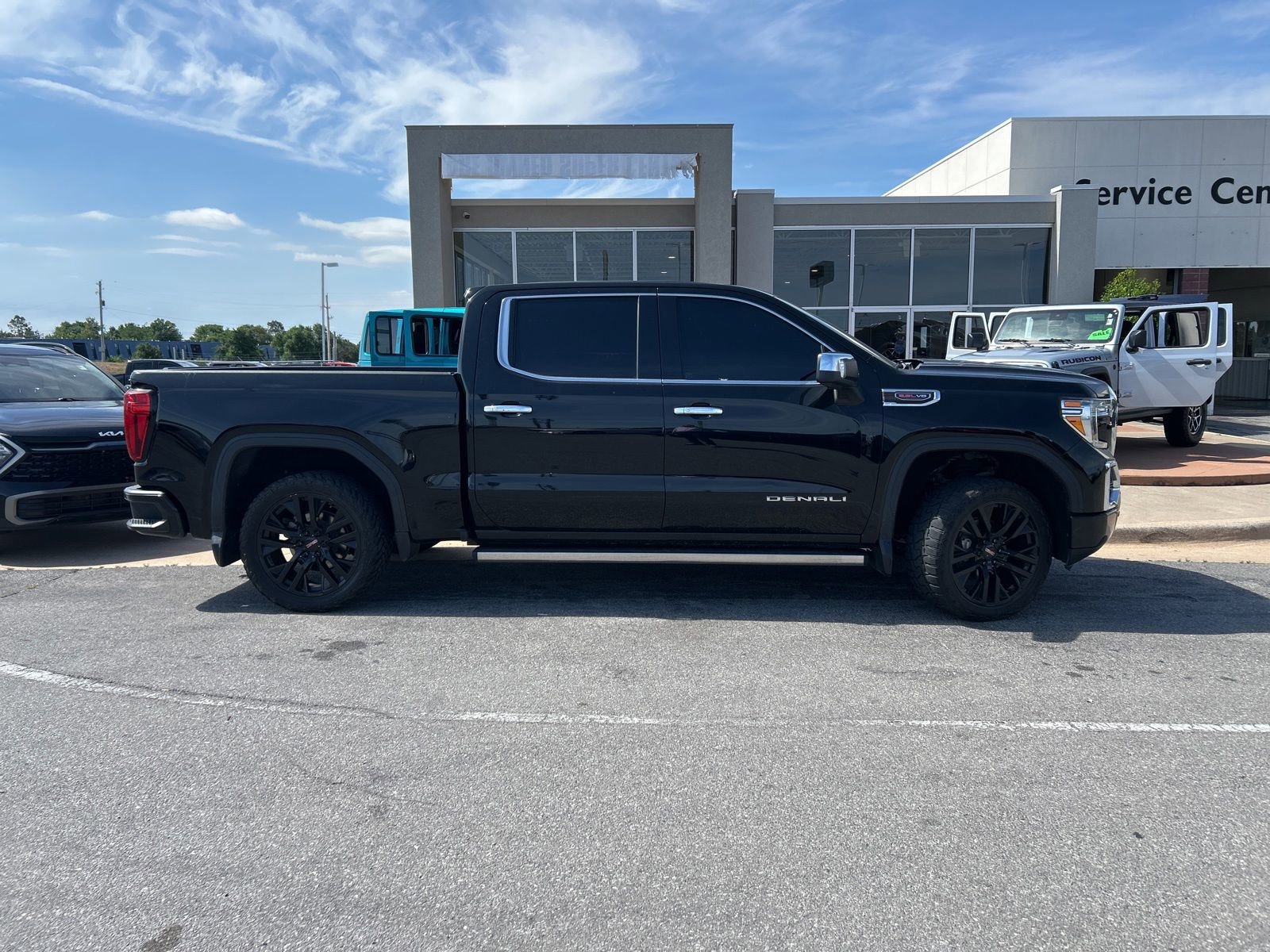 Used 2021 GMC Sierra 1500 Denali w/ Denali Ultimate Package AWD/4WD image 4