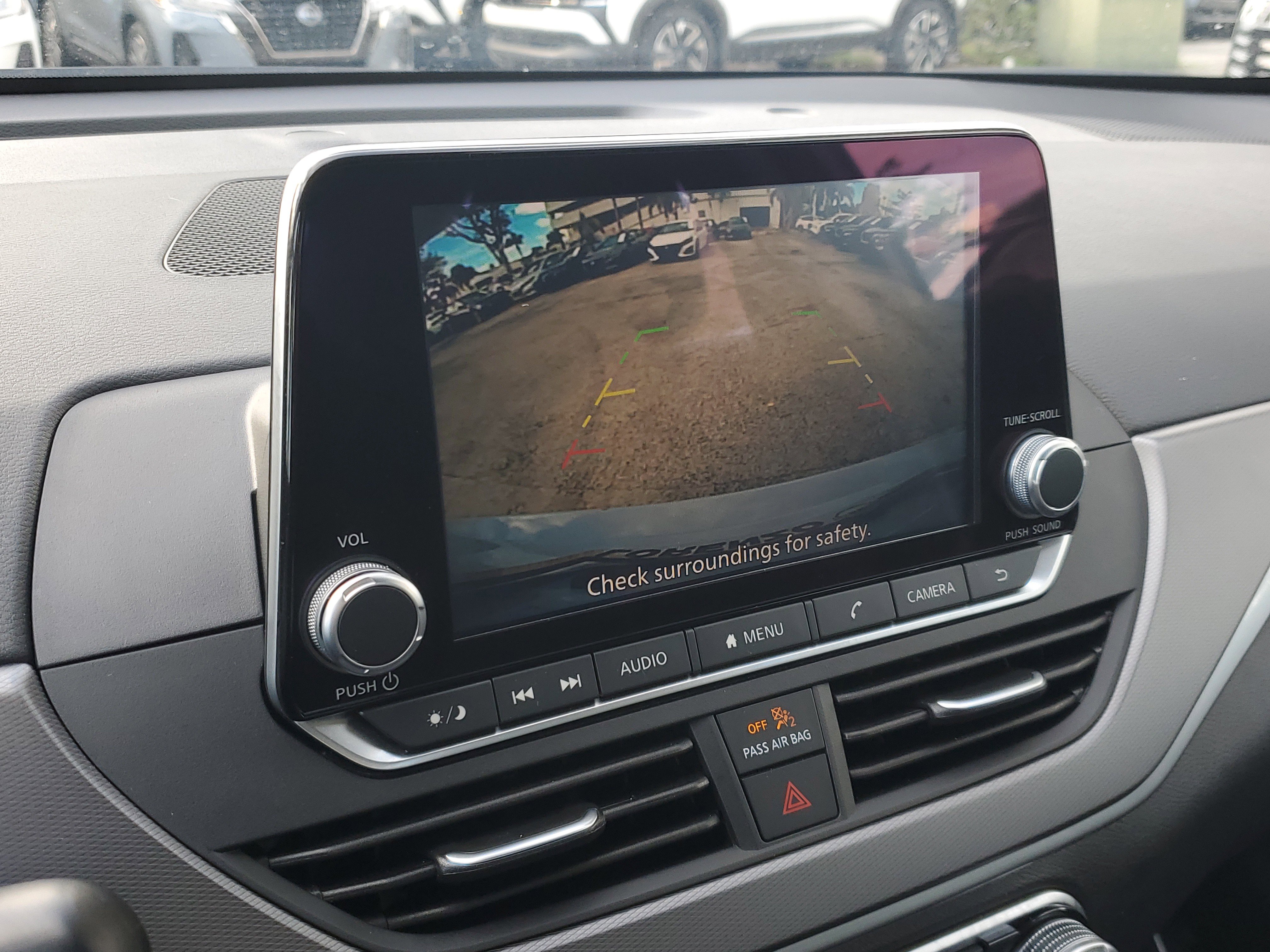 Certified 2025 Nissan Altima 2.5 SR AWD/4WD image 8