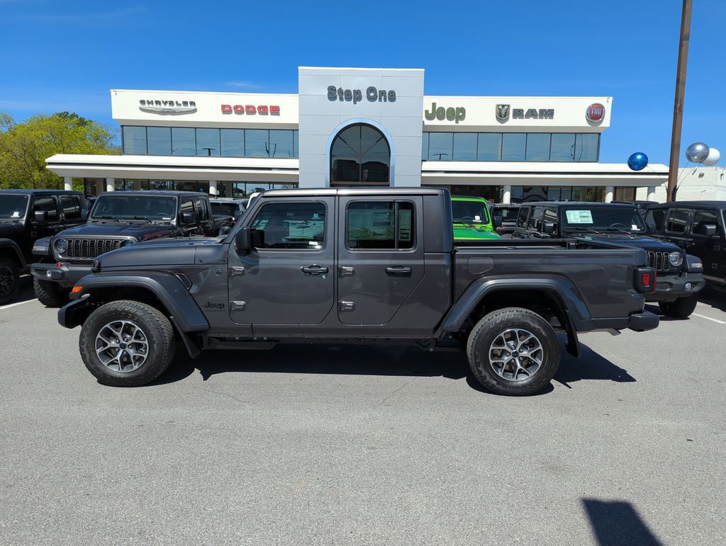 New 2026 Jeep Gladiator Sport AWD/4WD image 8