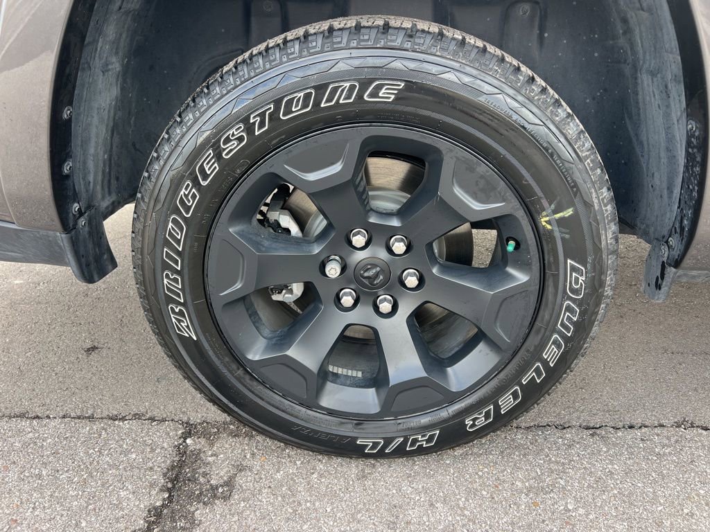 Used 2025 RAM 1500 Lone Star image 8