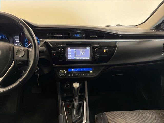 Used 2016 Toyota Corolla S image 32