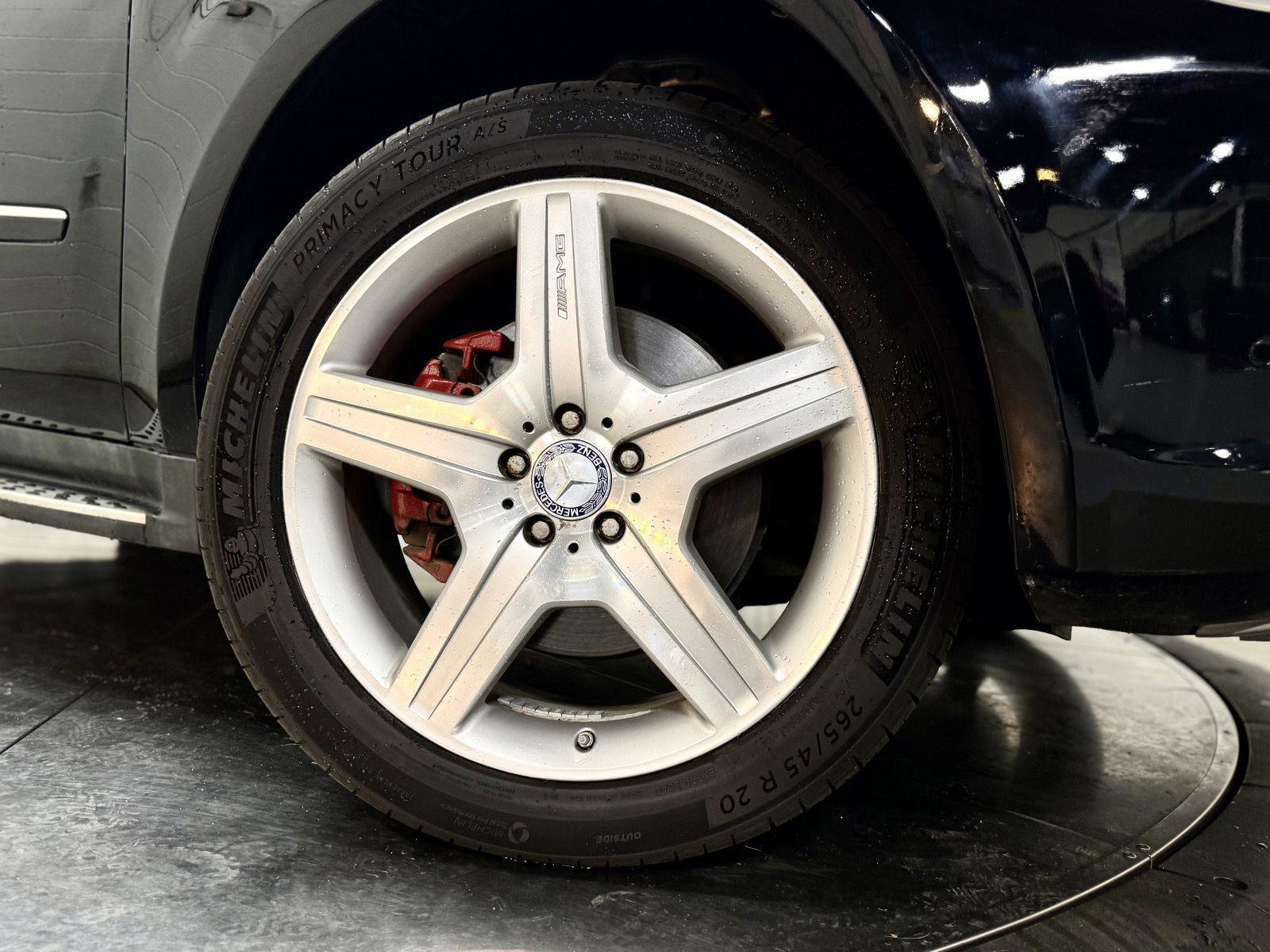 Used 2011 Mercedes-Benz ML 550 4MATIC image 9