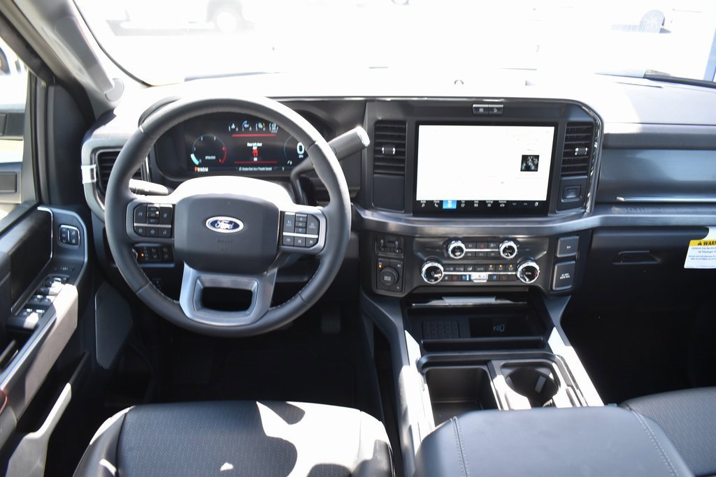 Used 2025 Ford F350 Lariat image 20