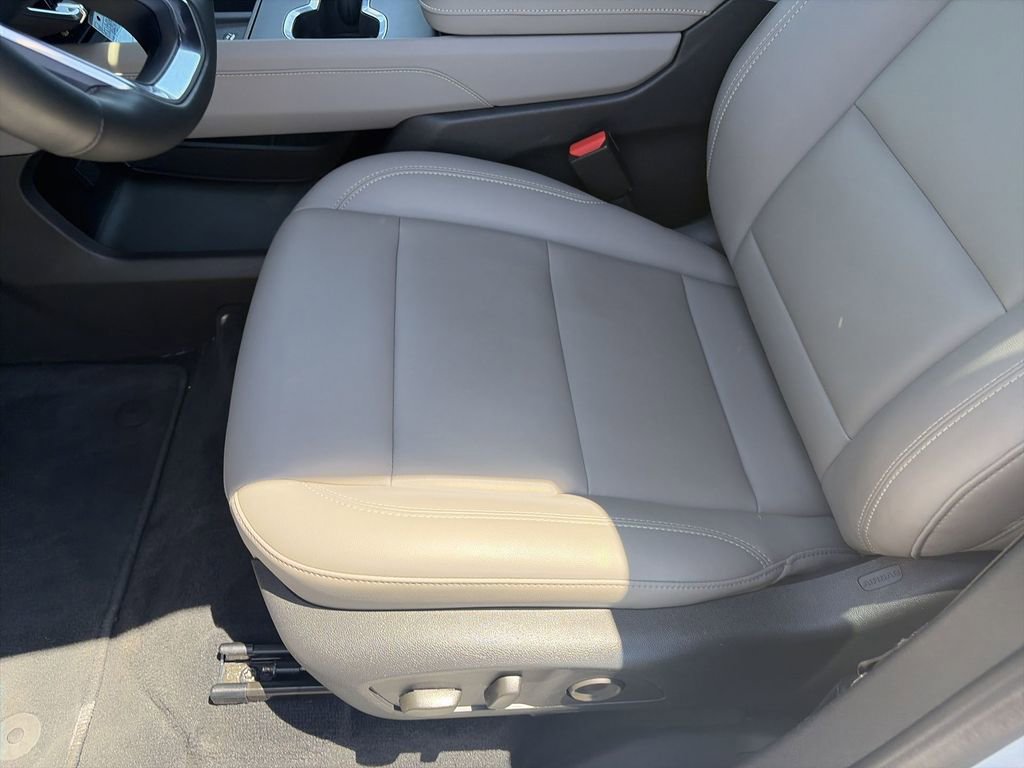 Used 2024 GMC Acadia Elevation AWD/4WD image 12