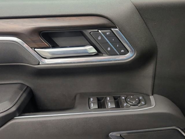 Used 2025 GMC Sierra 1500 SLT image 26