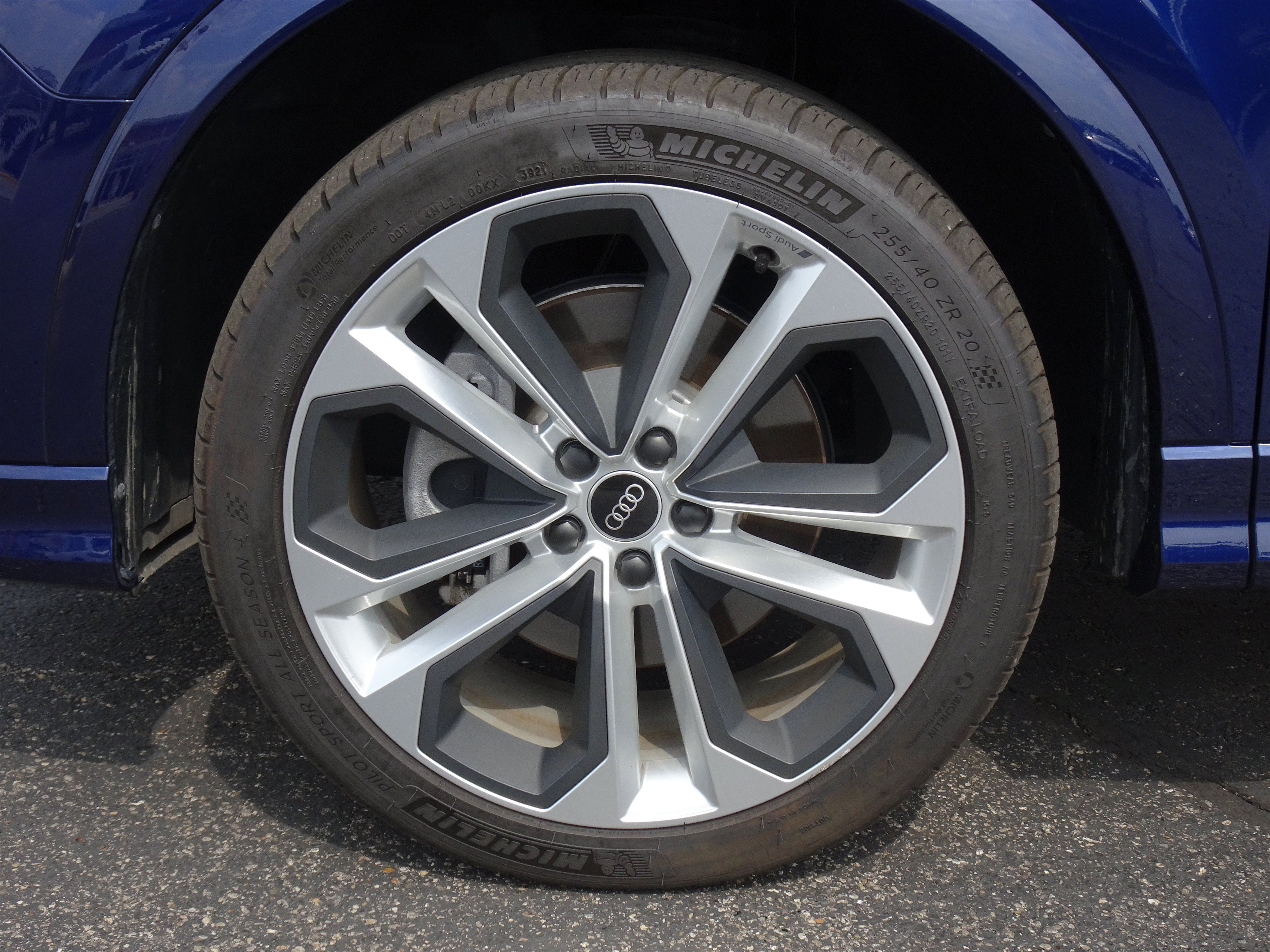 Certified 2021 Audi Q3 2.0T Premium Plus w/ Premium Plus Package AWD/4WD image 8