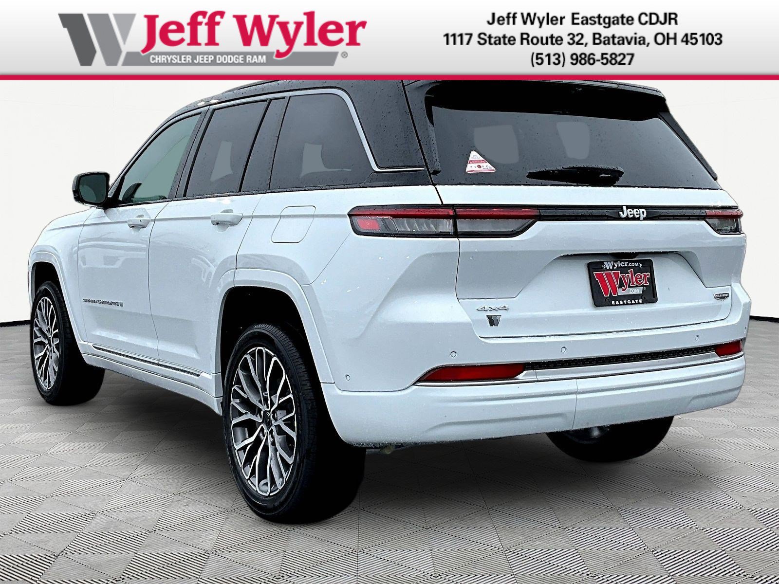 New 2027 Jeep Grand Cherokee Summit AWD/4WD image 4