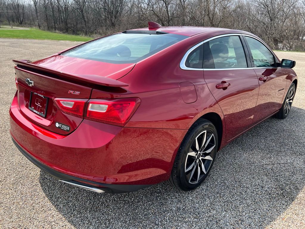 Used 2024 Chevrolet Malibu RS w/ LPO, Floor Liner Package image 7