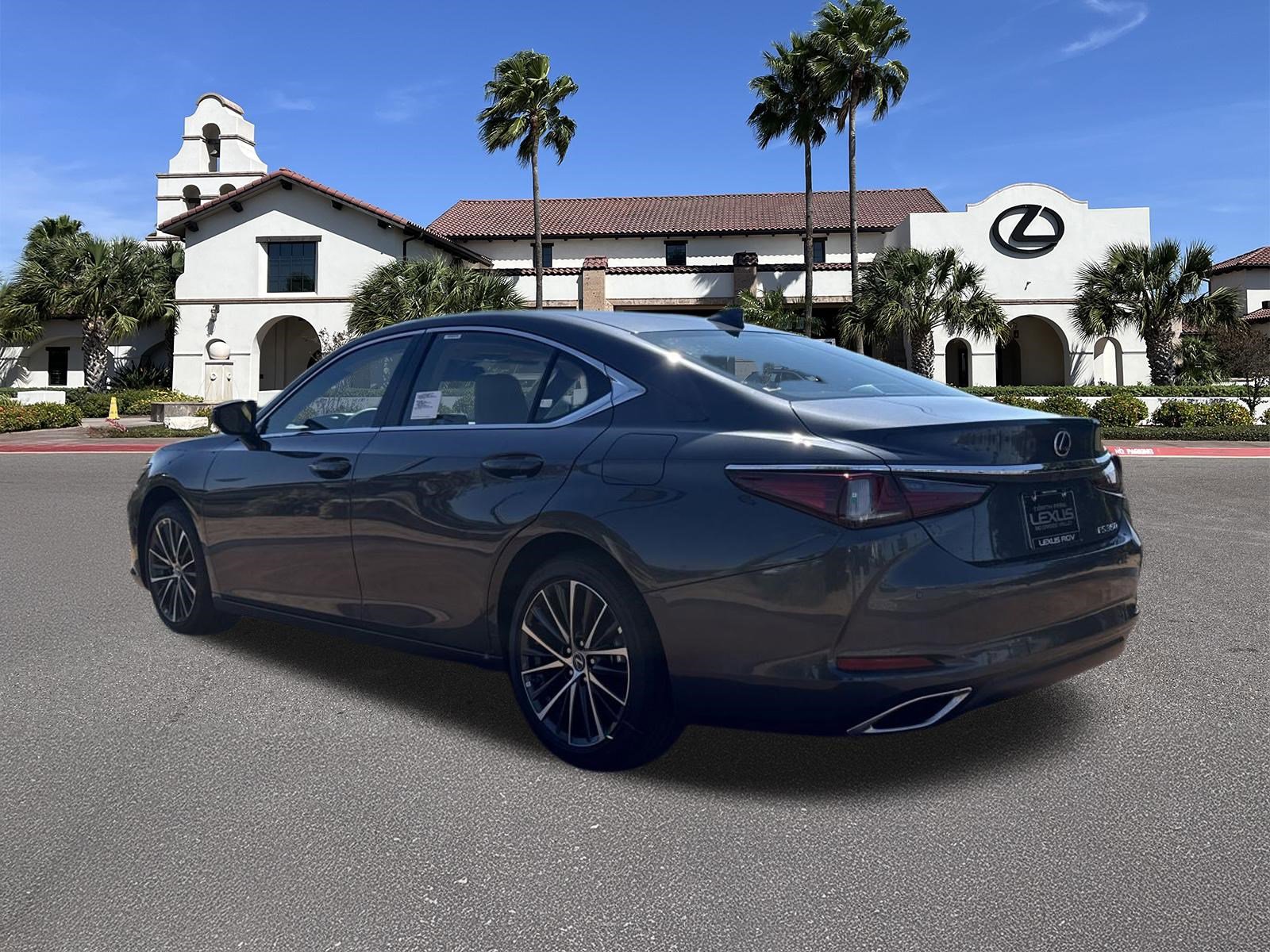 New 2025 Lexus ES 350 w/ Premium Package image 4