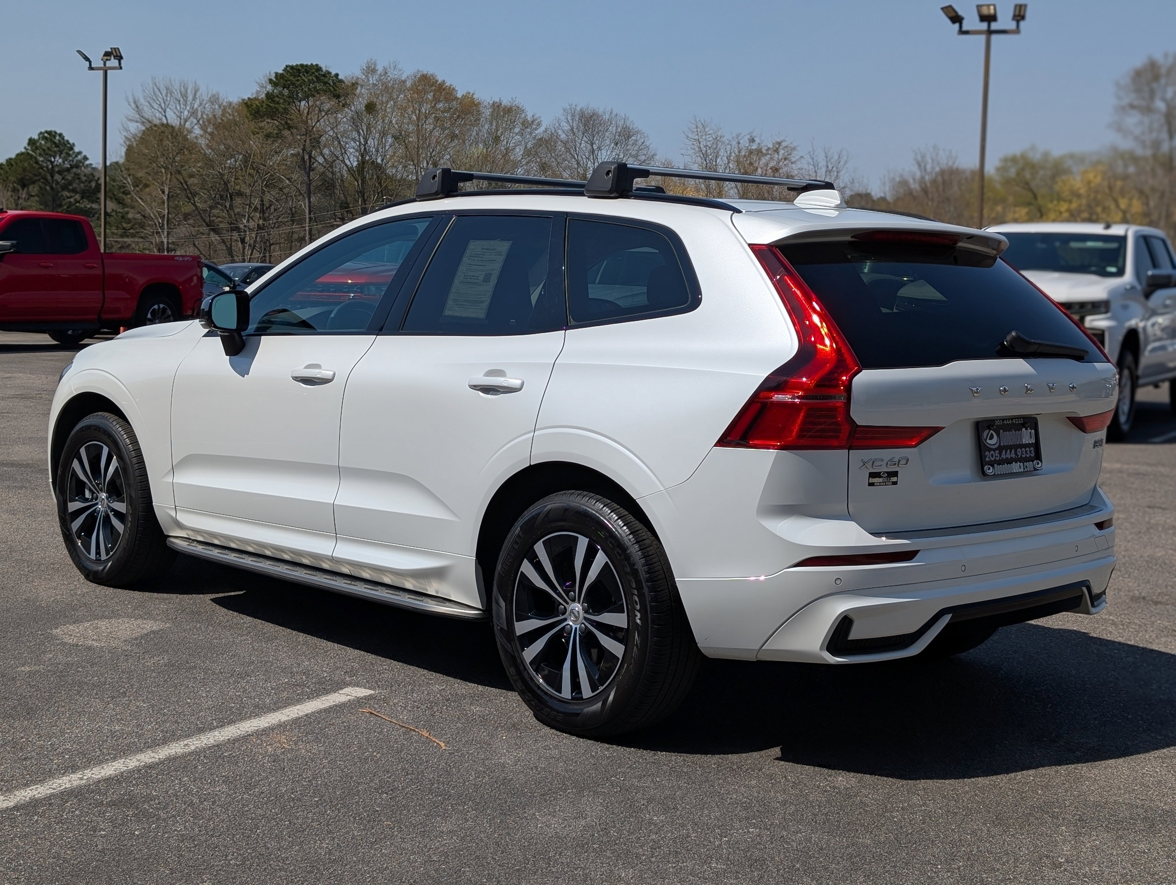Used 2024 Volvo XC60 B5 Core image 7