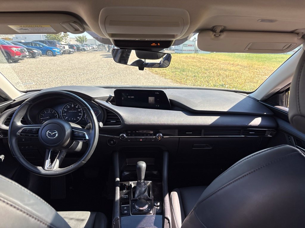 Used 2025 MAZDA MAZDA3 s FWD image 18
