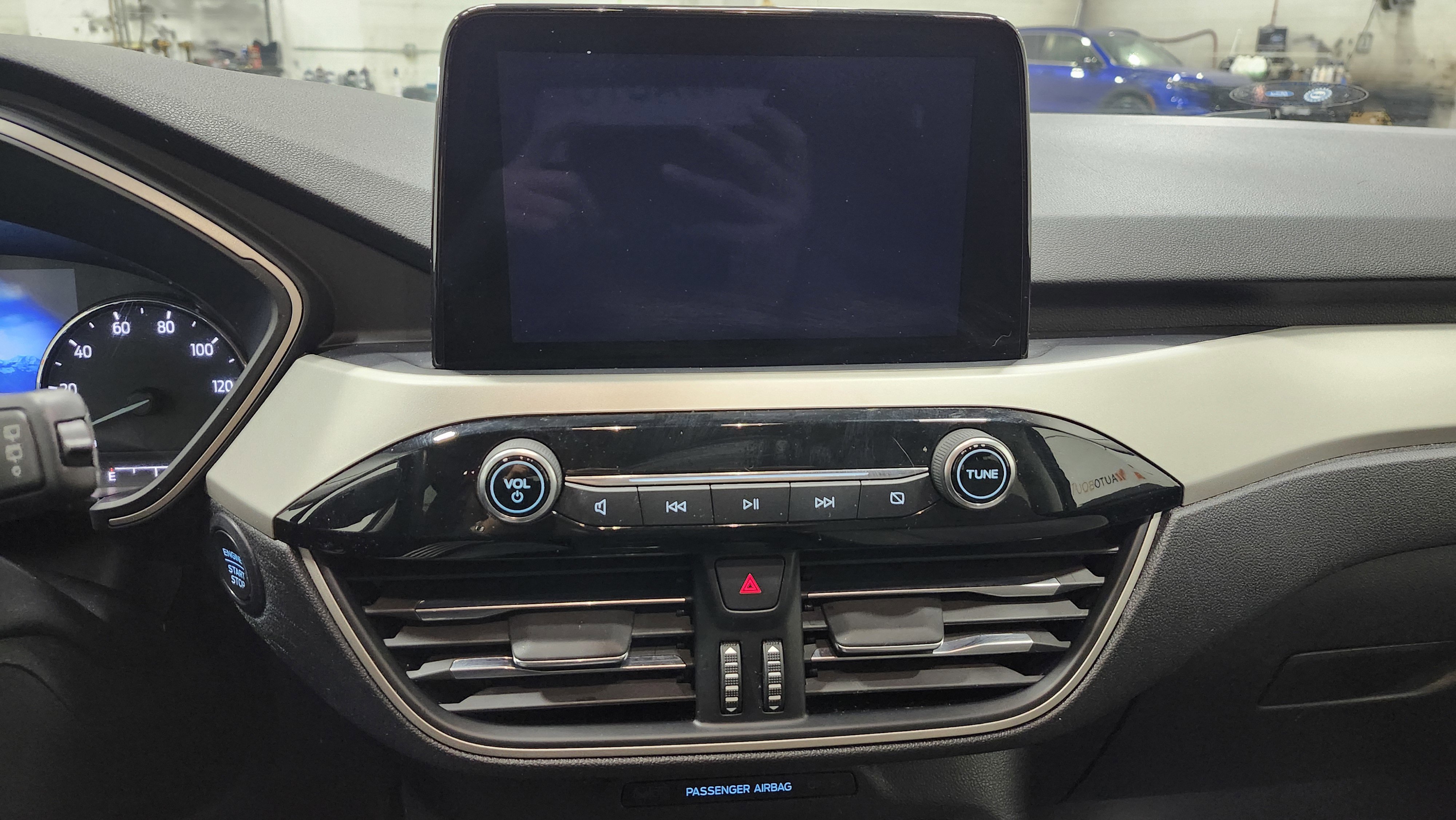 Used 2021 Ford Escape SE image 26