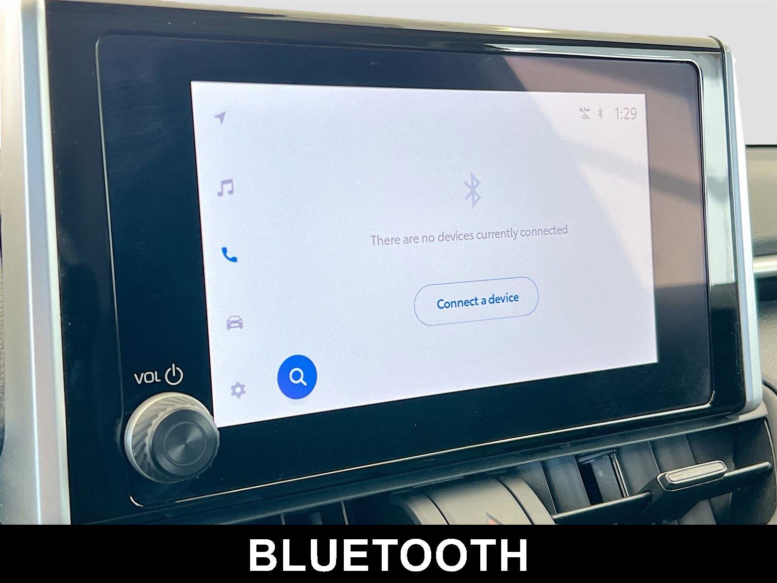 Used 2025 Toyota RAV4 XLE image 9