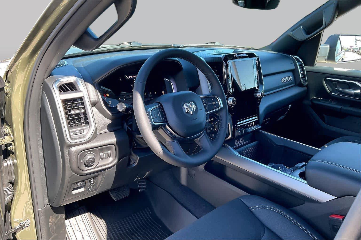 New 2027 RAM 1500 Big Horn AWD/4WD image 8