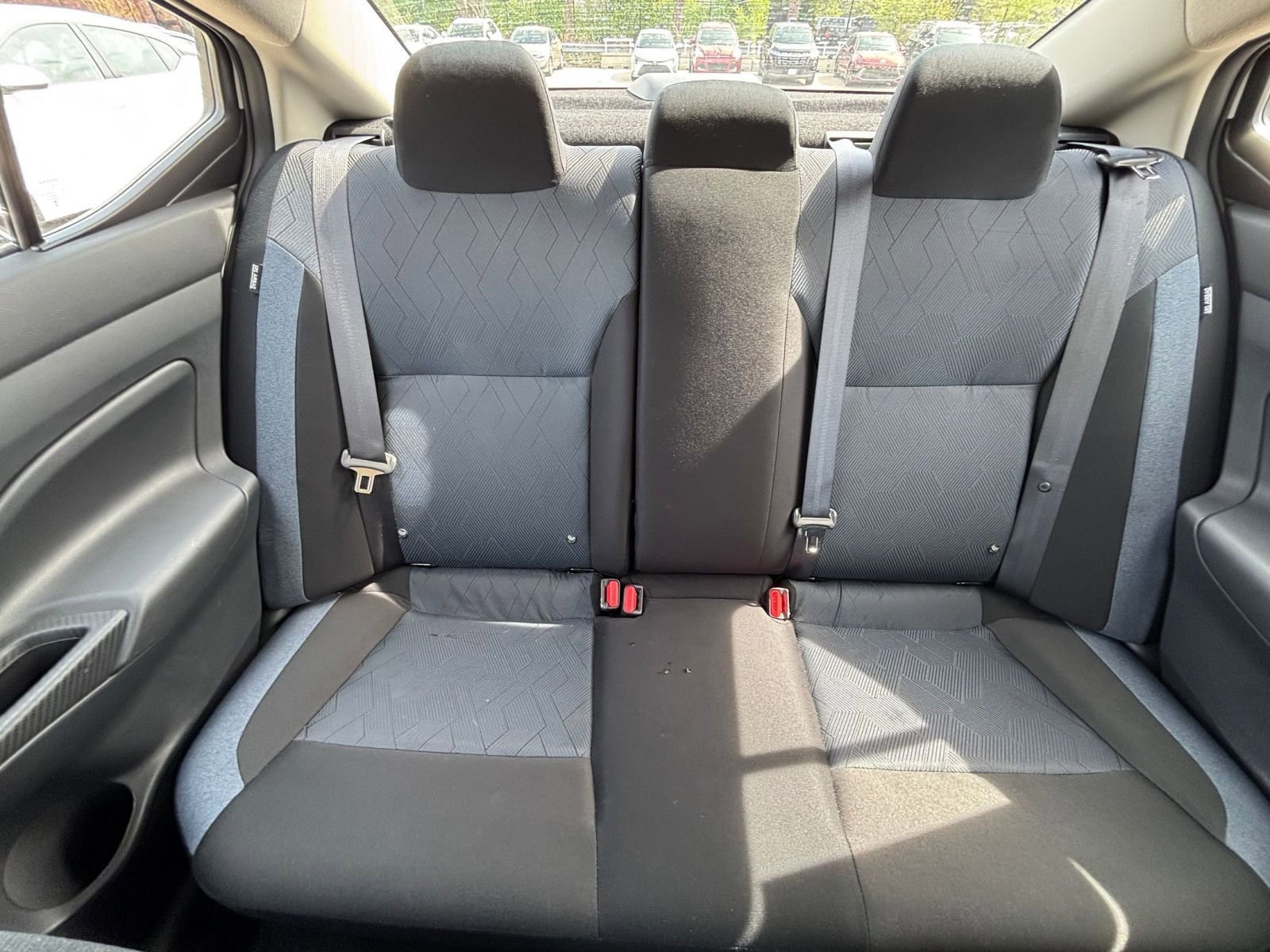 Used 2025 Nissan Versa SV FWD image 36