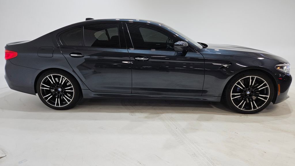 Used 2018 BMW M5 w/ Executive Package image 9