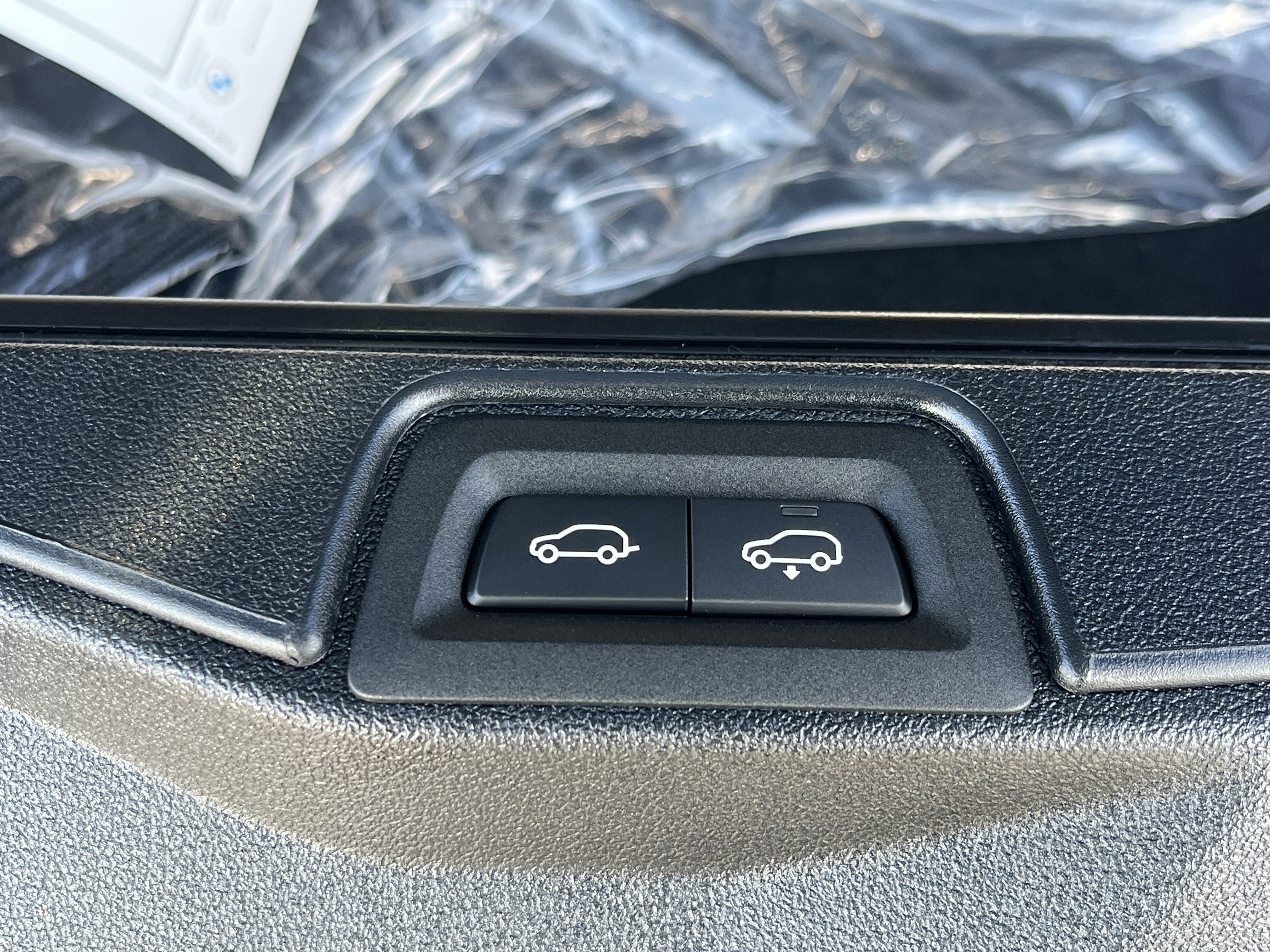 New 2026 BMW X5 xDrive50e w/ Climate Comfort Package AWD/4WD image 30