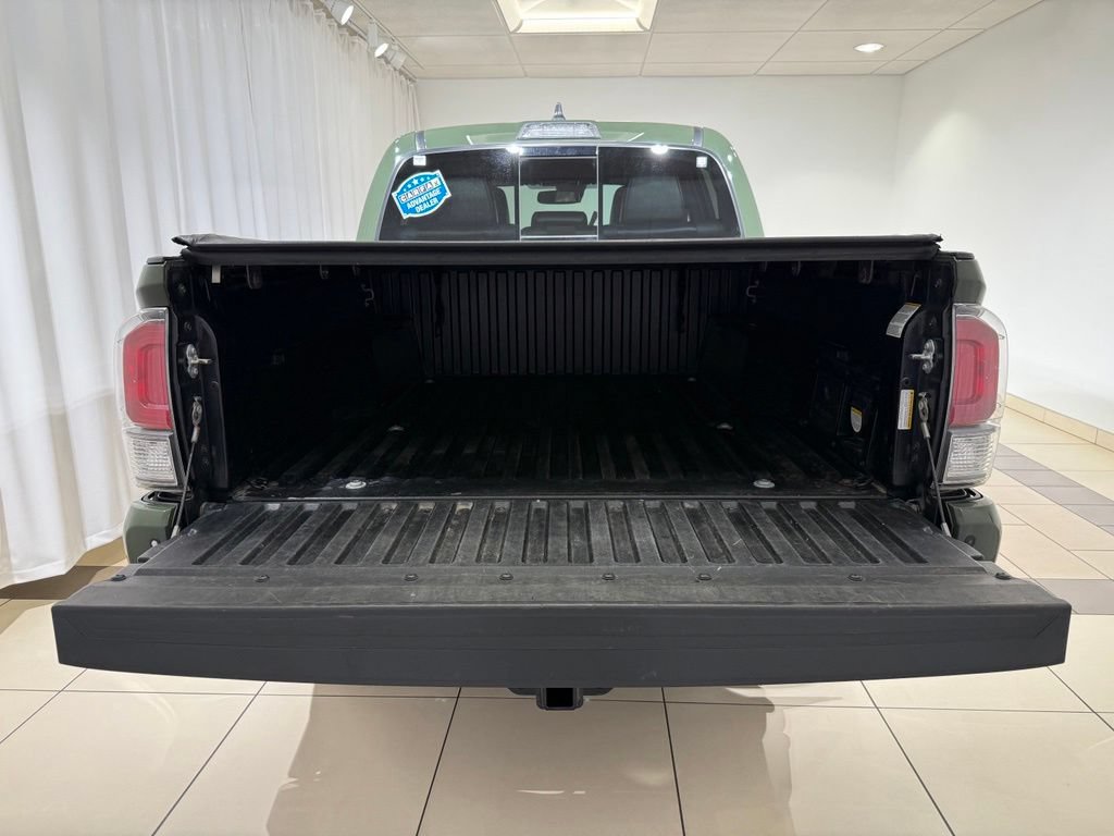 Used 2021 Toyota Tacoma TRD Sport w/ TRD Premium Sport Package AWD/4WD image 11
